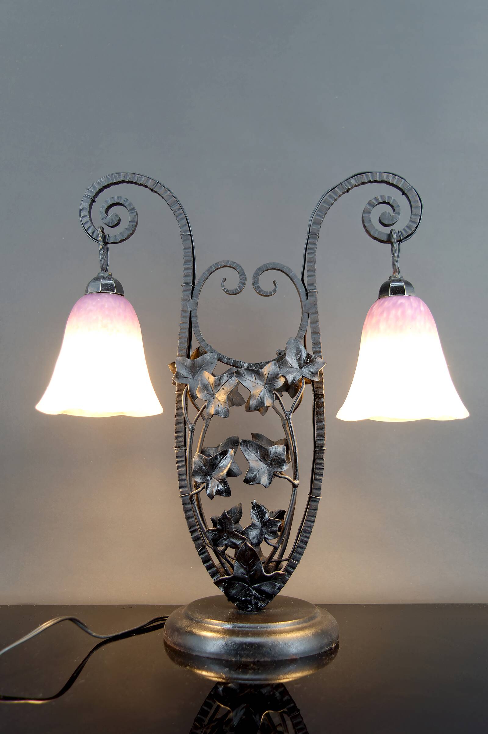 Important Wrought Iron Double-Headed Lamp by Schneider, Art Deco, c. 1920