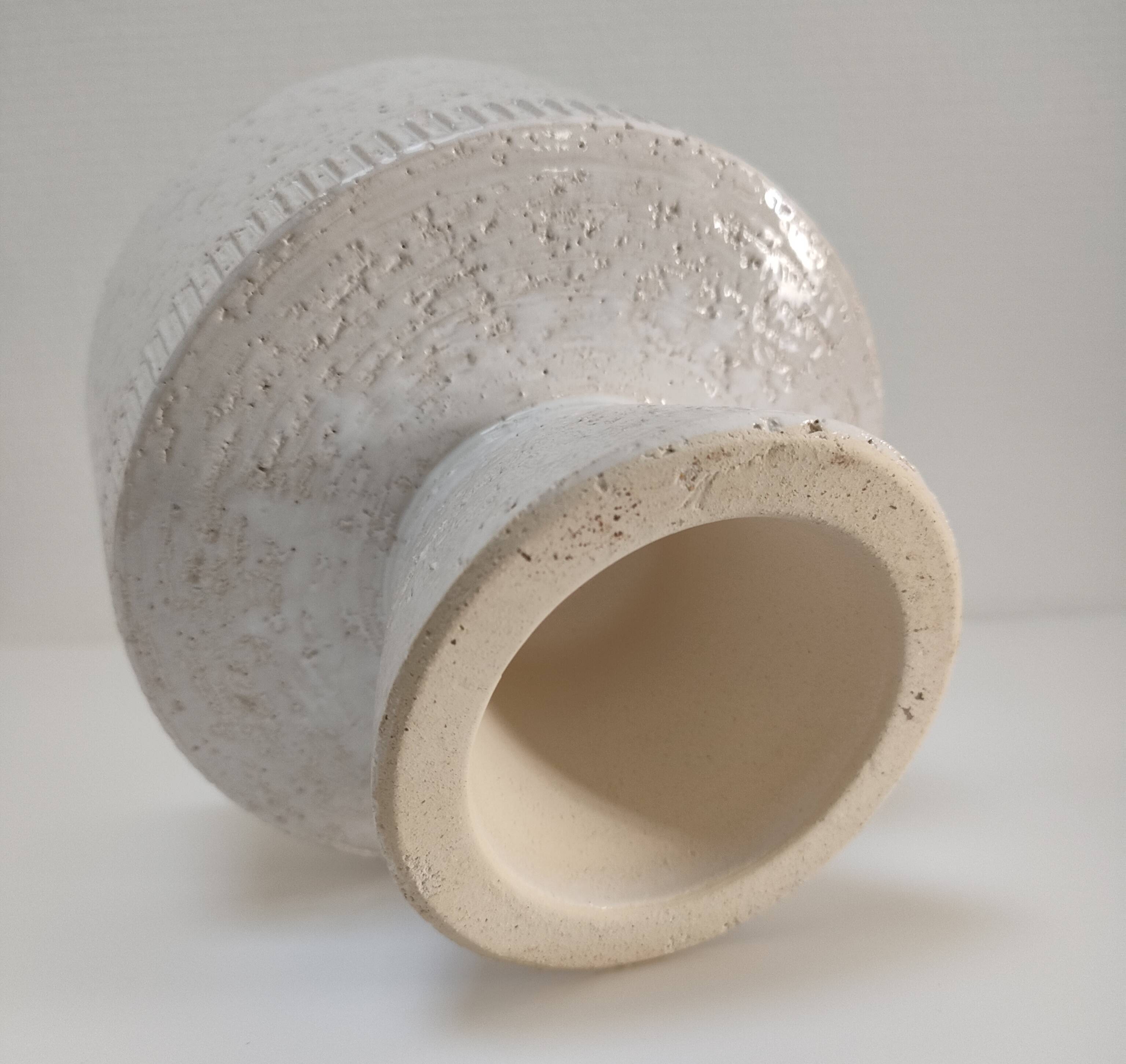 Vase céramique pour ikebana années 70