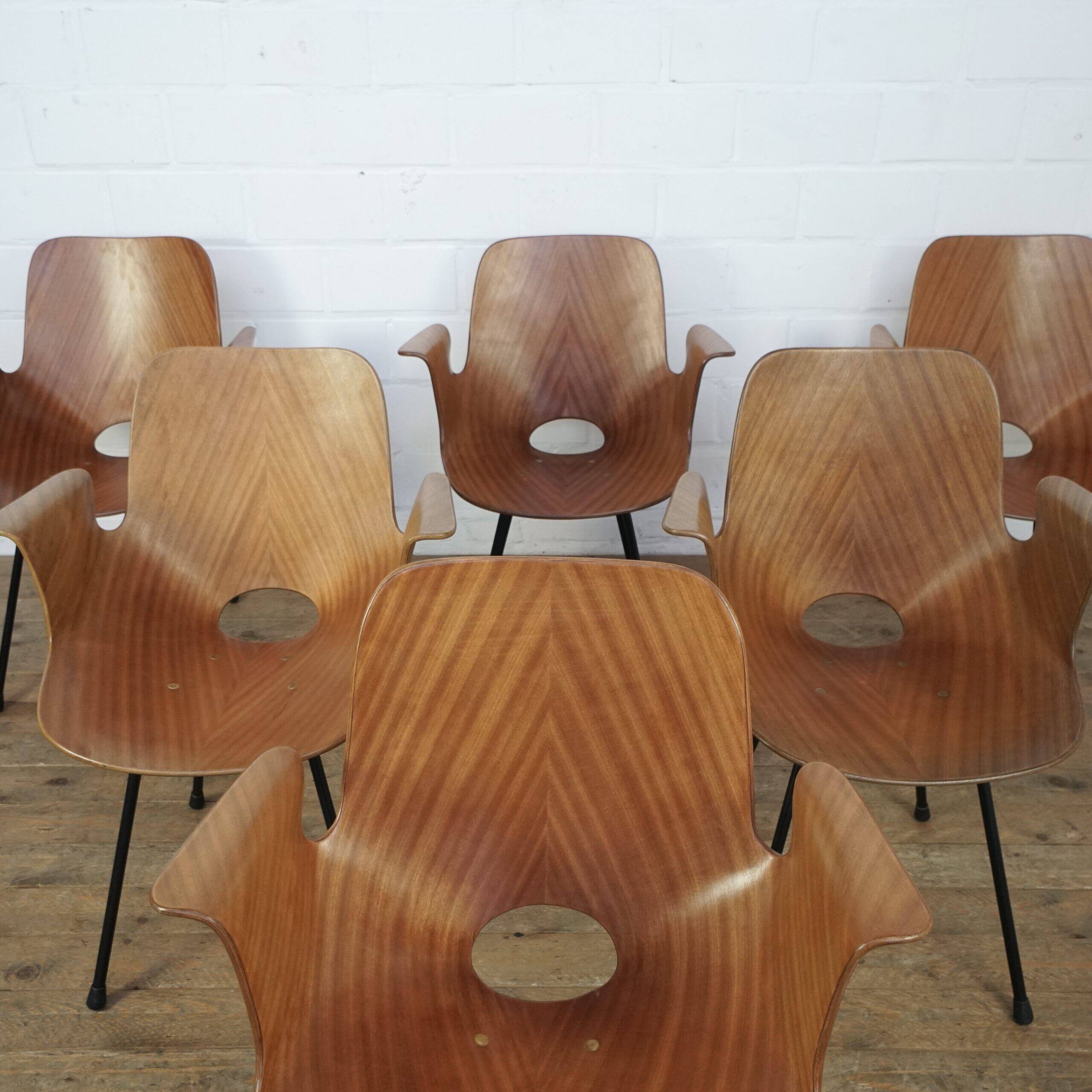Set of 6 Italian Vittorio Nobili Medea chairs with armrests for Fratelli Tagliabue
