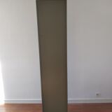 Armoire métallique à clapet