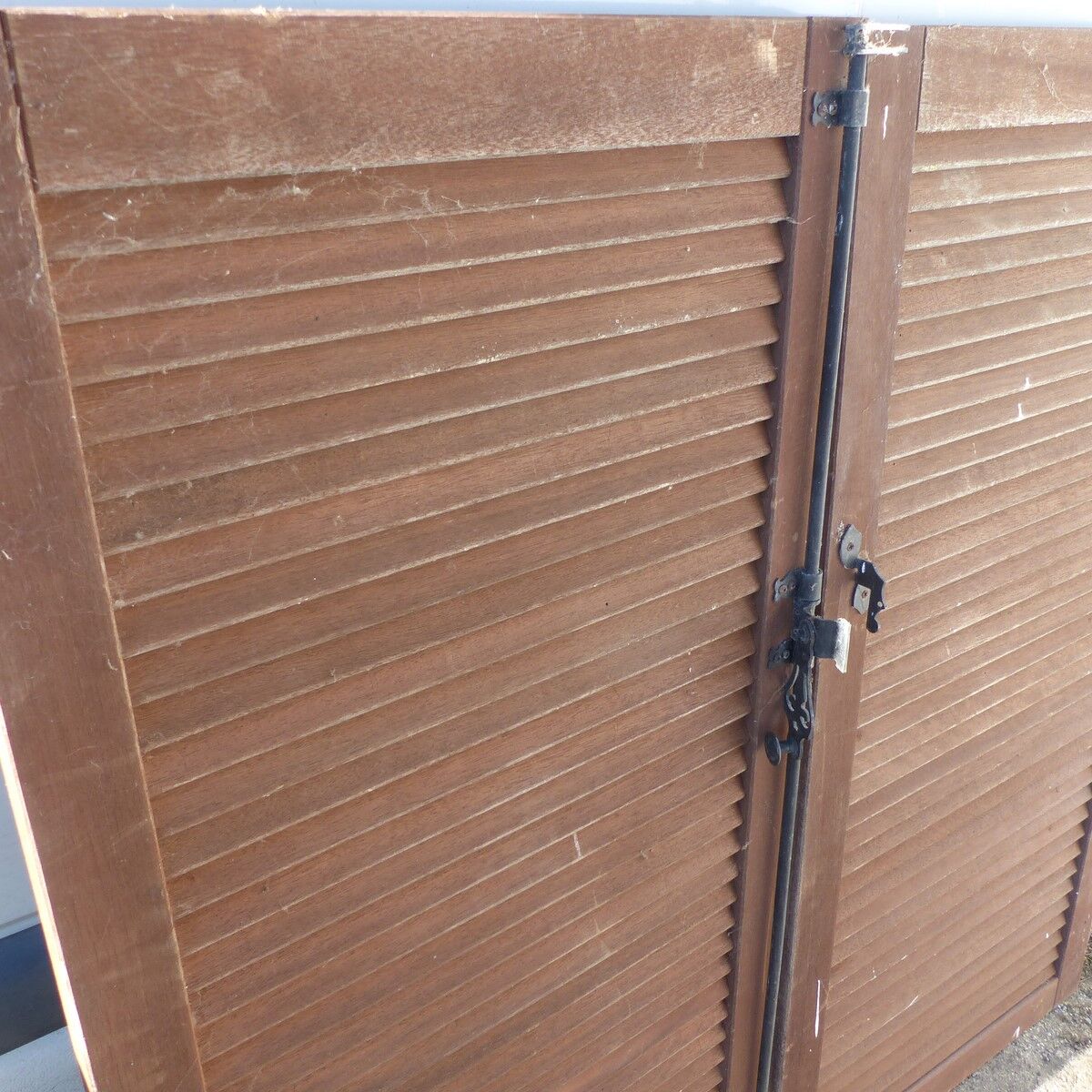 Wooden louver shutters 2 swings L 69.5 x H 138 cm