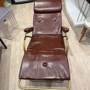 Reclining armchair in brown leather with tubular frame – Italy – 1960s/1970s