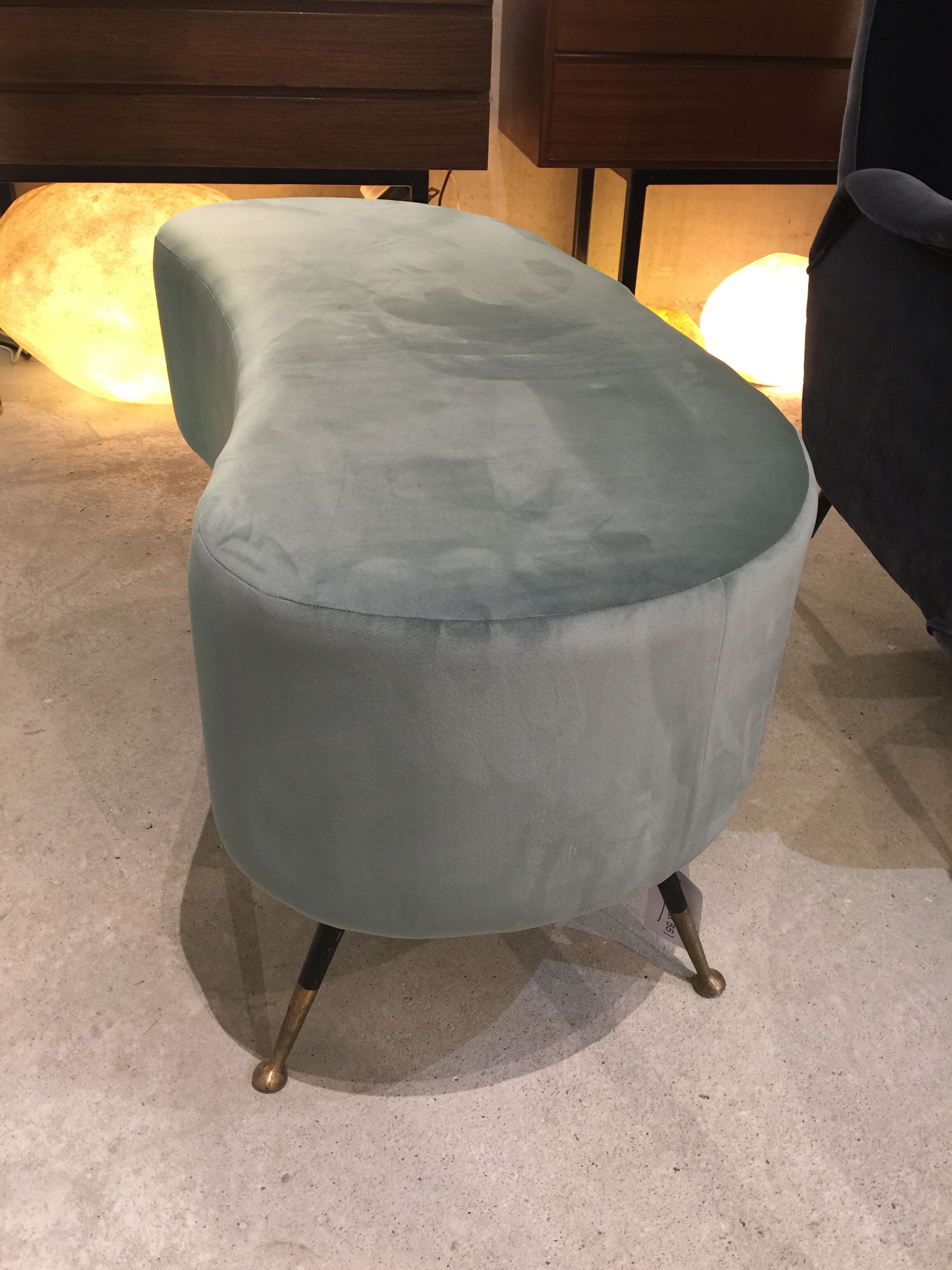 Bench in Velvet bean