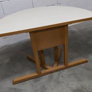 Rare set de 6 tables Baumann 1990, 80x120 et demi lune 120cm