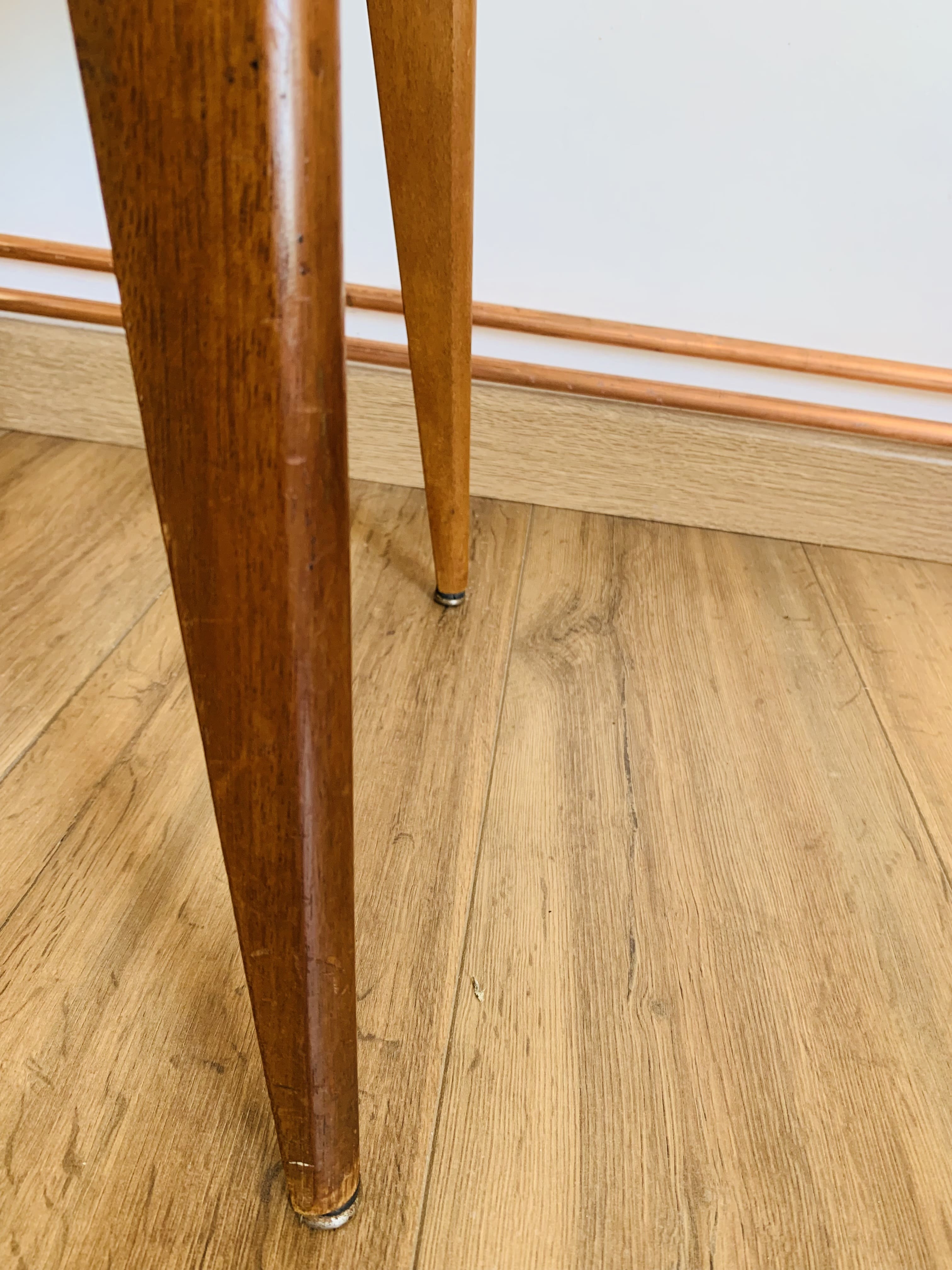 Chair 6157 by Roger Landault