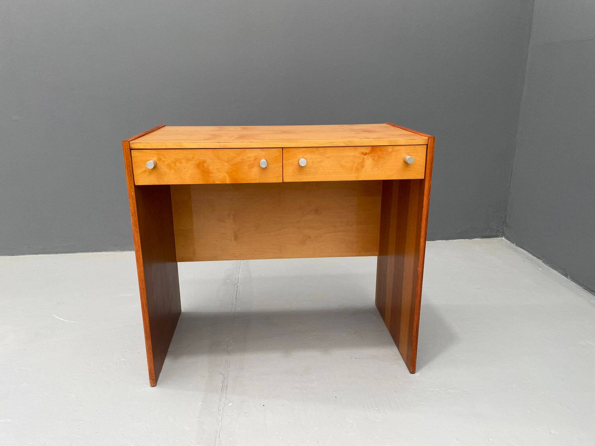 Coiffeuse Femina – Jindřich Halabala, années 1970, UP Závody Bučovice