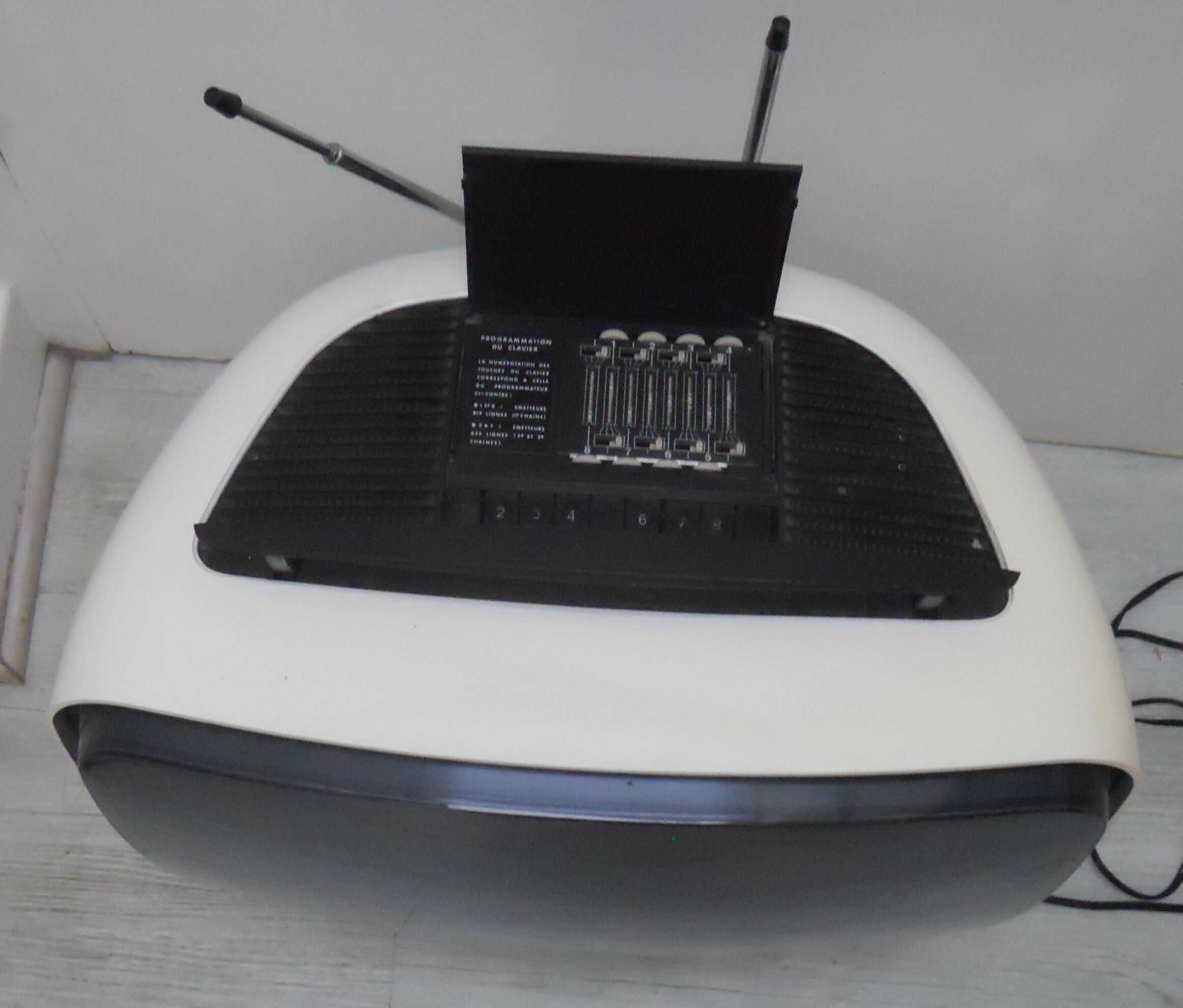 White vintage TV Pathe Marconi The voice of his master