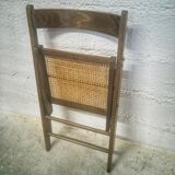 Folding chair with canned seat