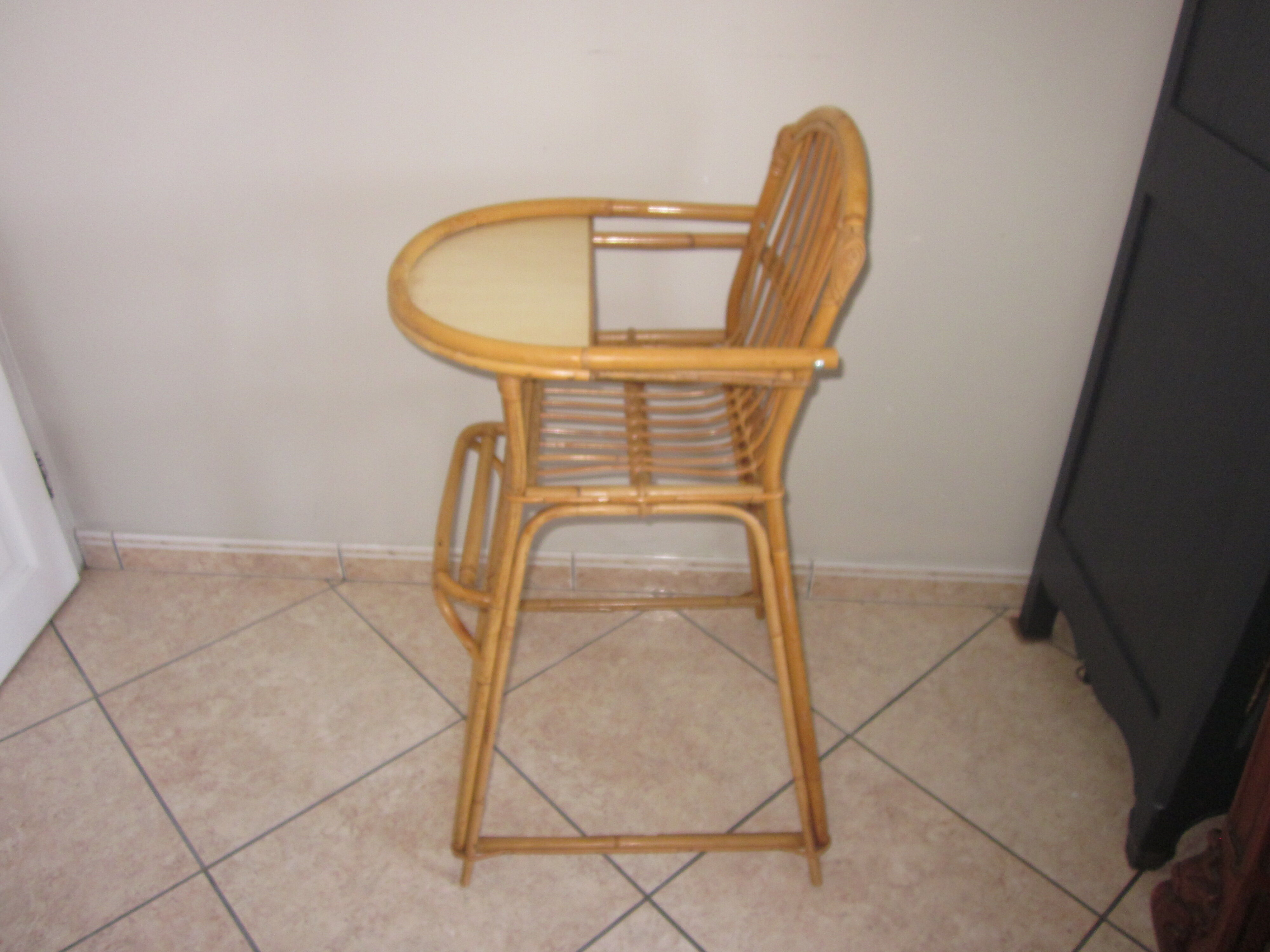 High chair child rattan of the years 60