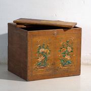 Coffre chinois avec peinture originale – Chine, vers 1900
