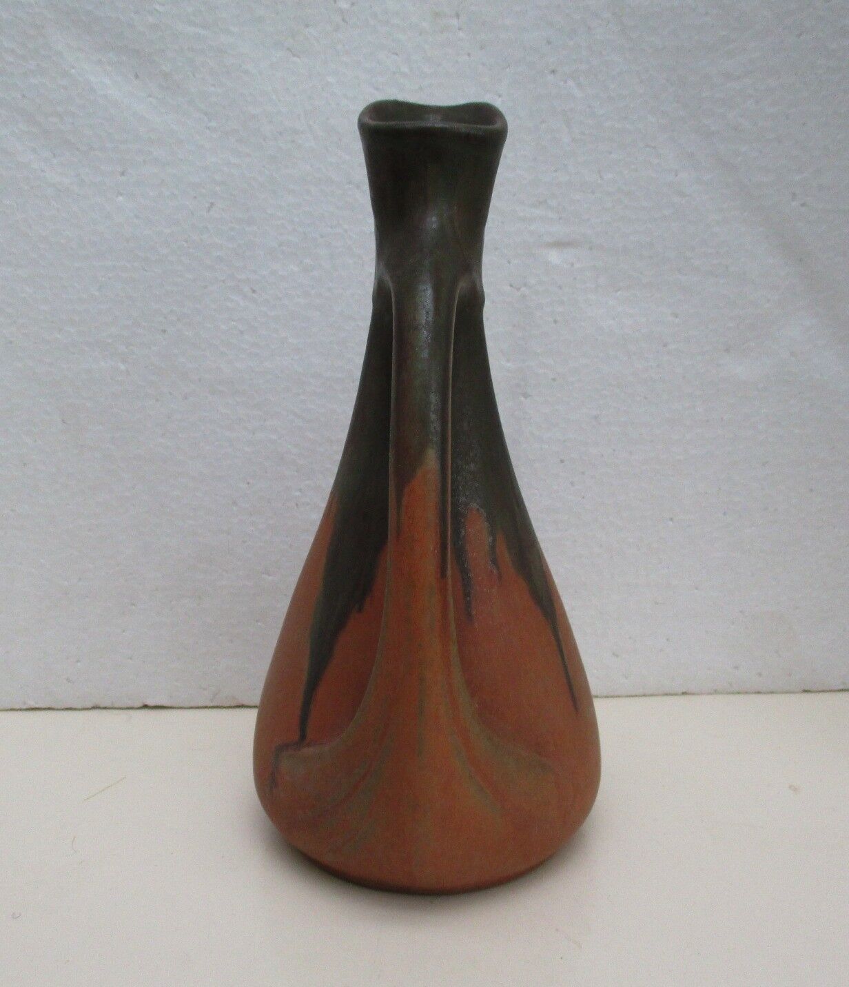 Pitcher Denbac art deco