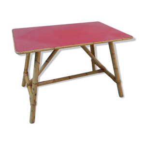 Table à manger en bambou avec
