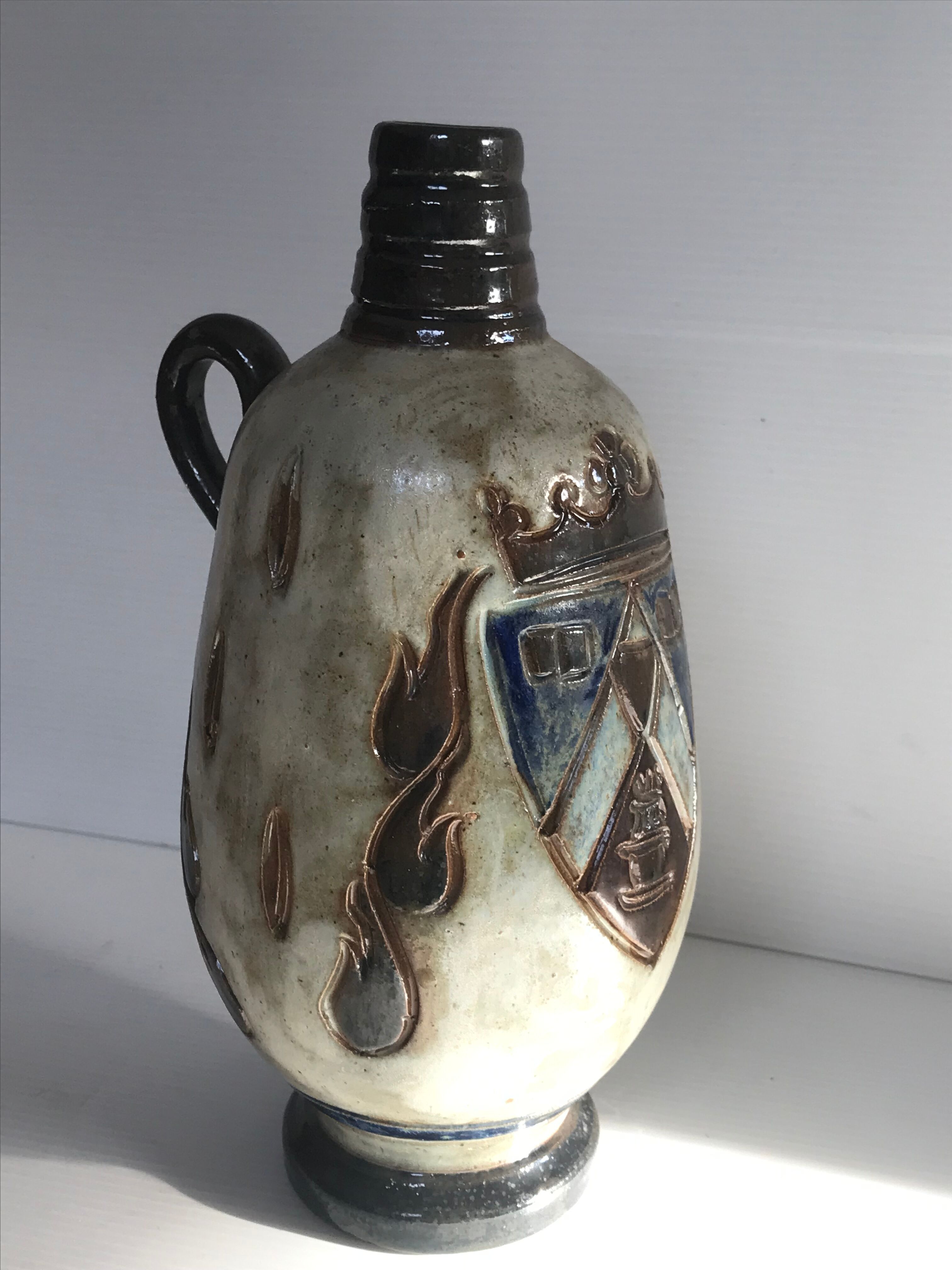 Sandstone vase signed Guérin