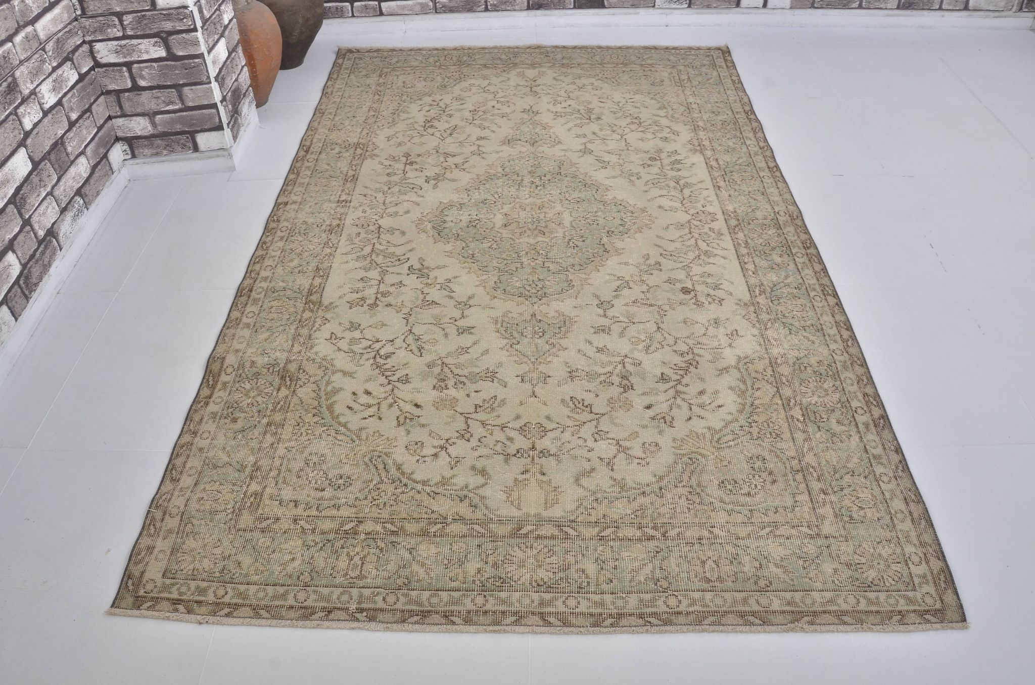 Tapis Oushak anatolien kurde sku 2227