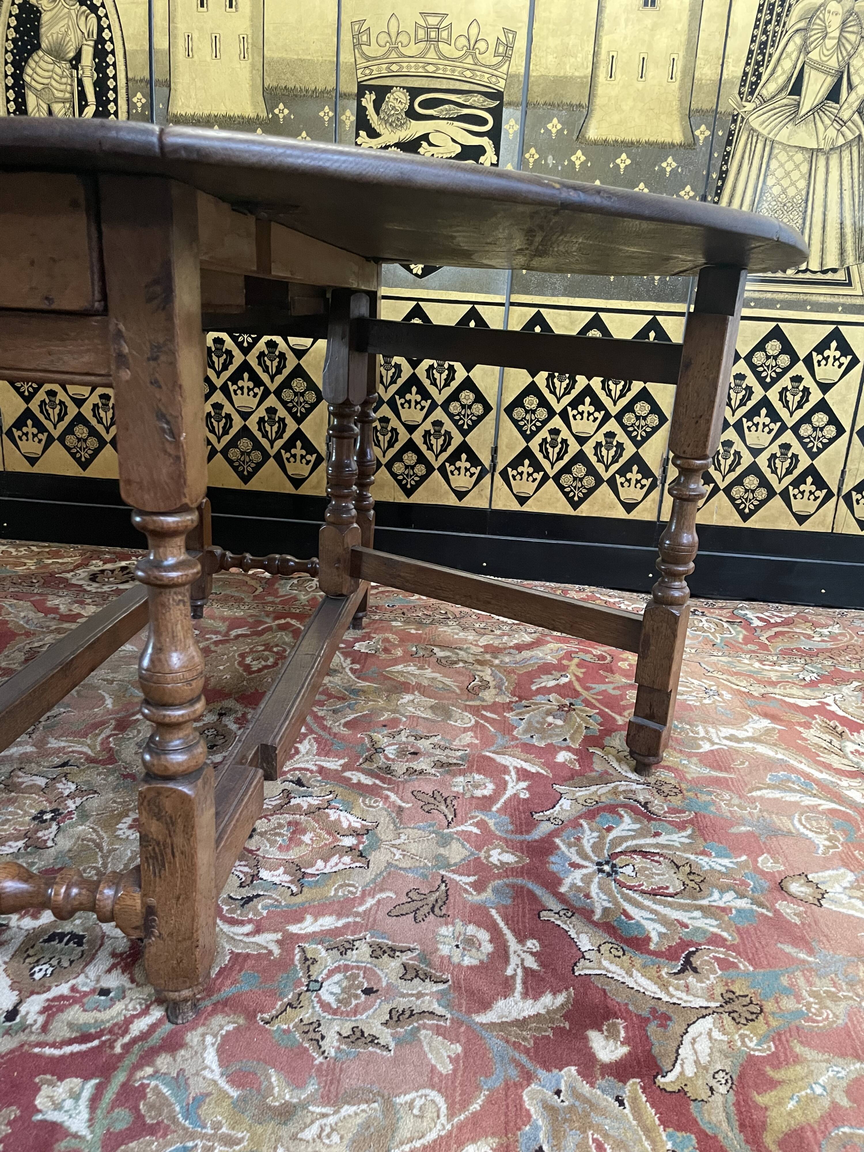 English dining table Gateleg 19th