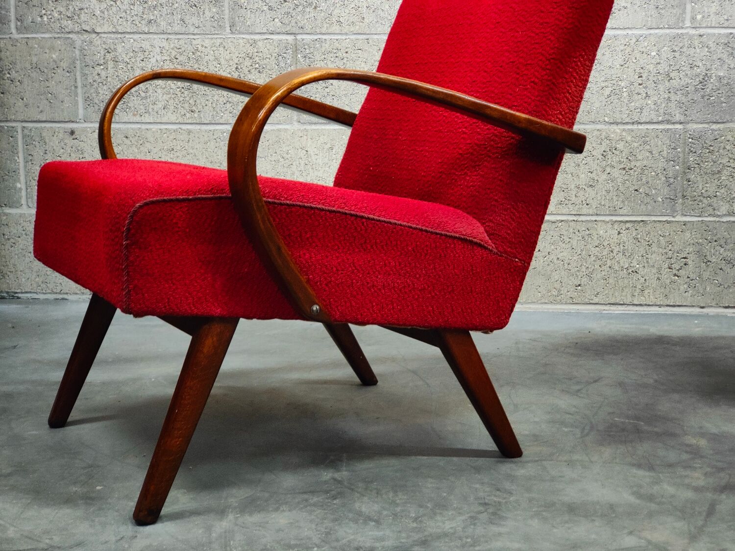 Pair of armchairs 6952 by Jaroslav Smidek for Ton, ex Czechoslovakia