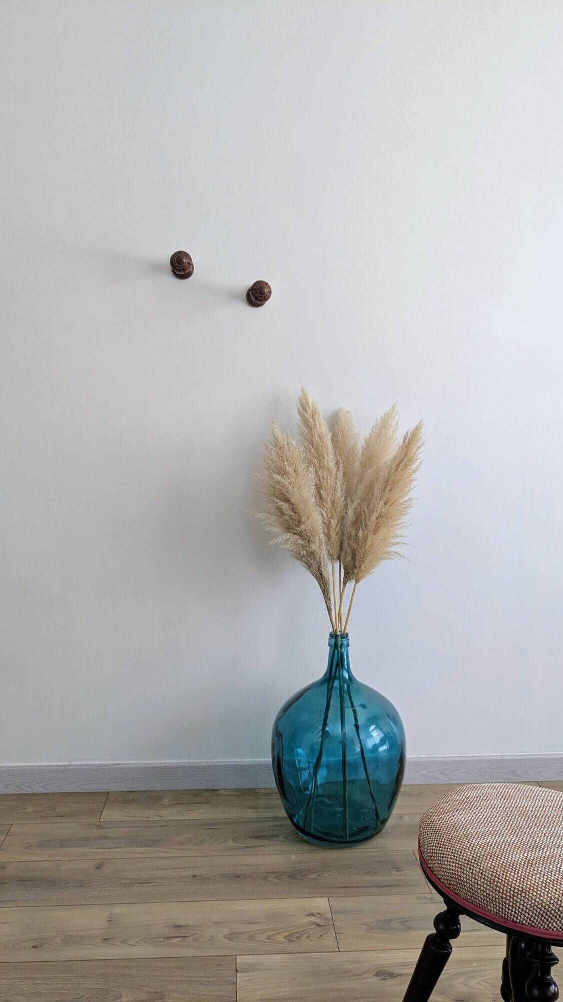 Pair of vintage turned wood coat hooks – sculpted knobs