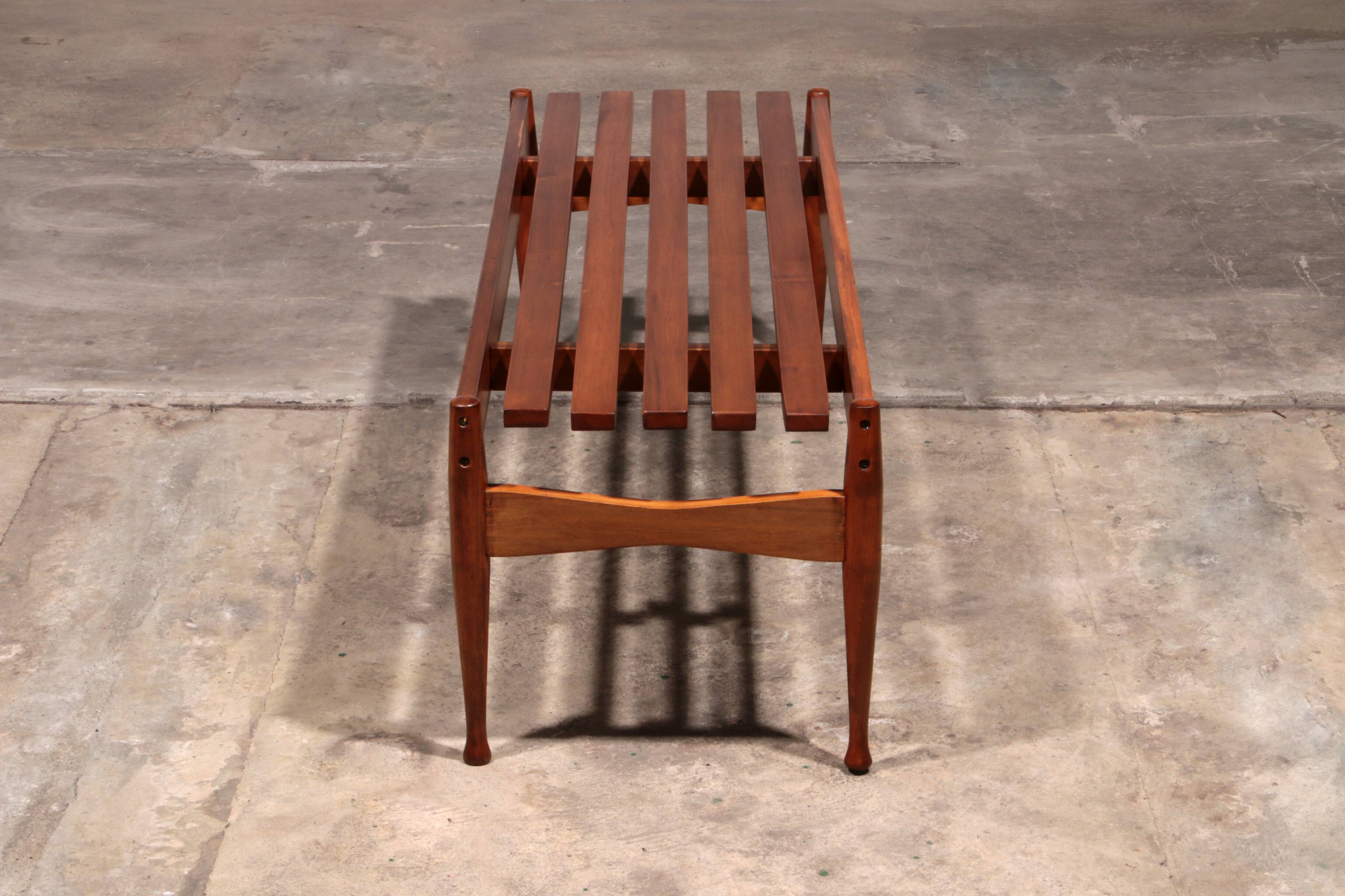 Banc vintage en noyer de Gio Ponti réalisé par Fratelli Reguitti, 1950