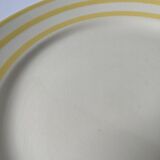 Plates canary yellow lines