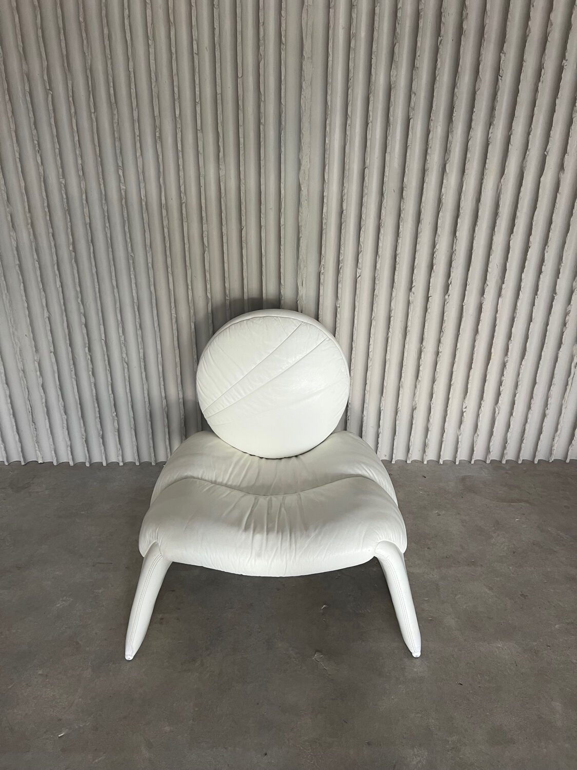 Fauteuil "Calypso" par Vittorio Introini pour Saporiti