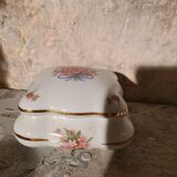Boite en porcelaine
