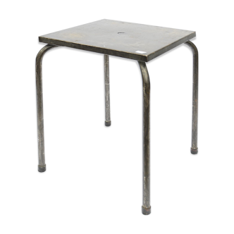 Metal table