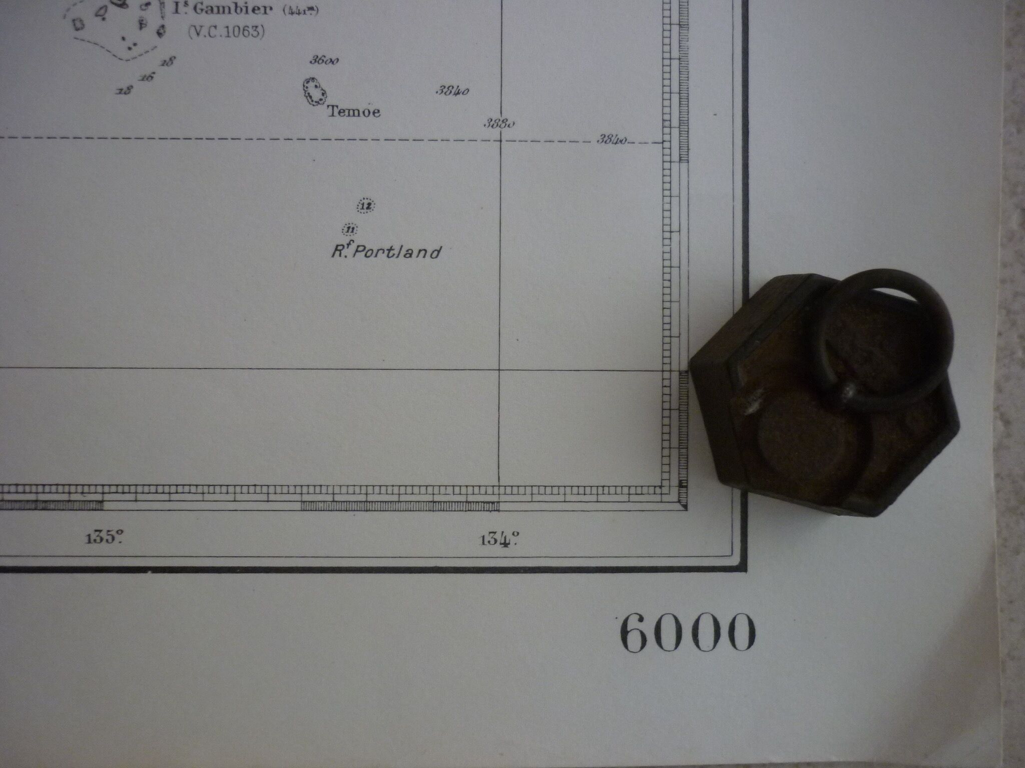 Map ocean pacific - tuamotu archipelago