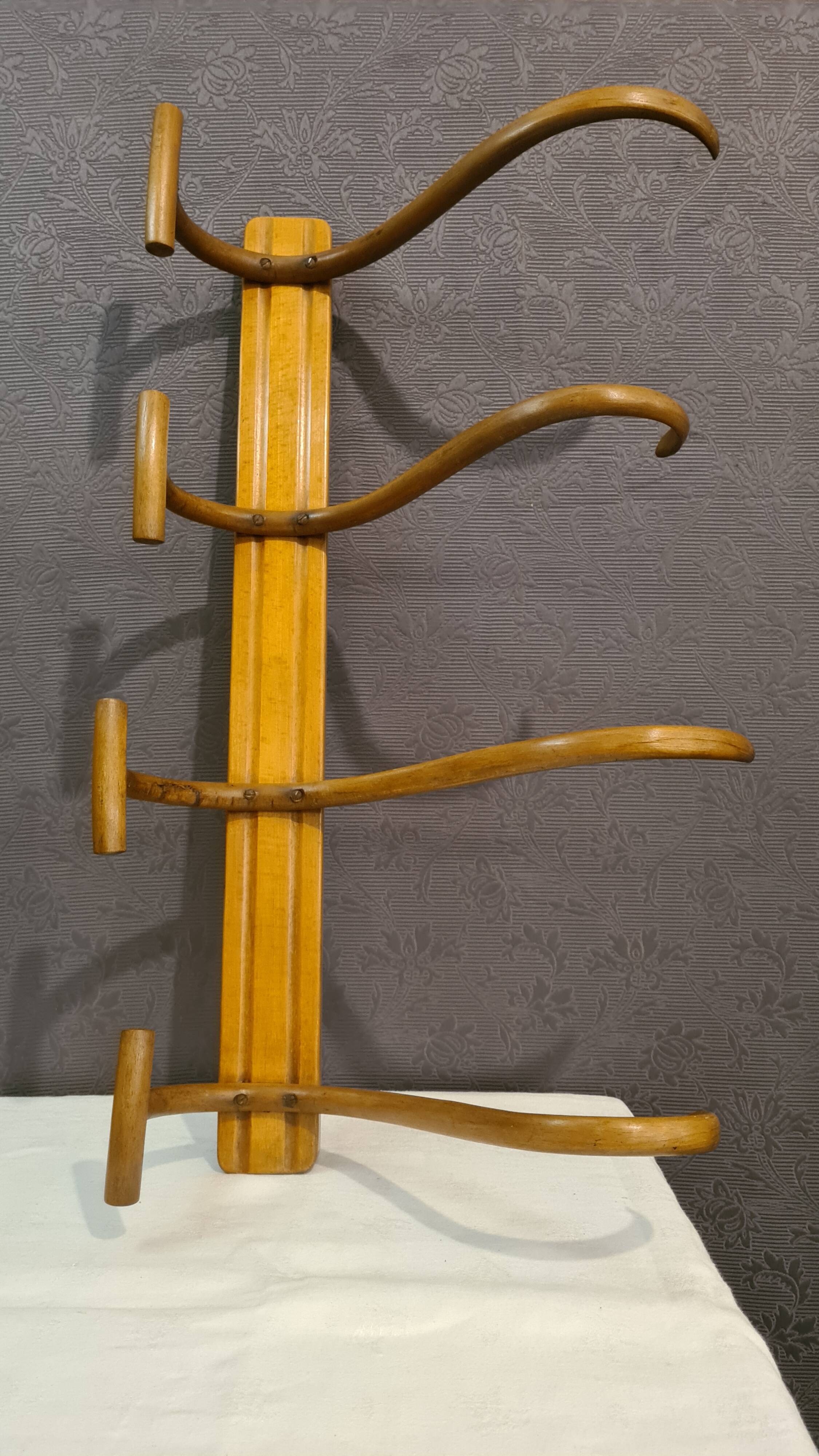 Wall coat rack Thonet