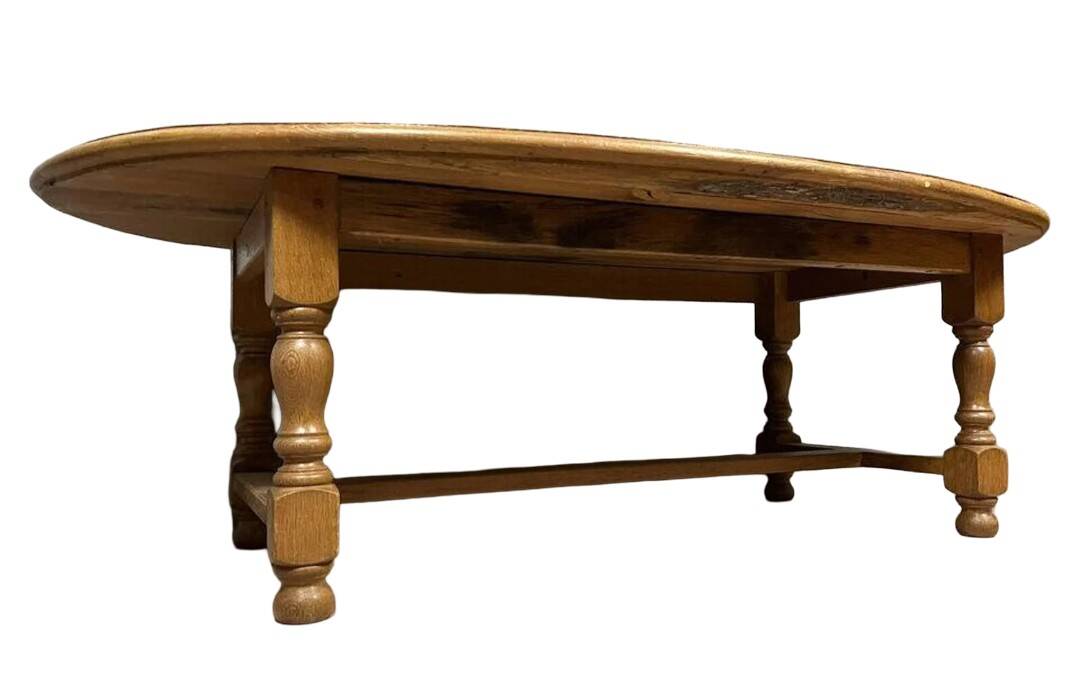 Very large Louis XIII style coffee table in solid oak circa 1900
