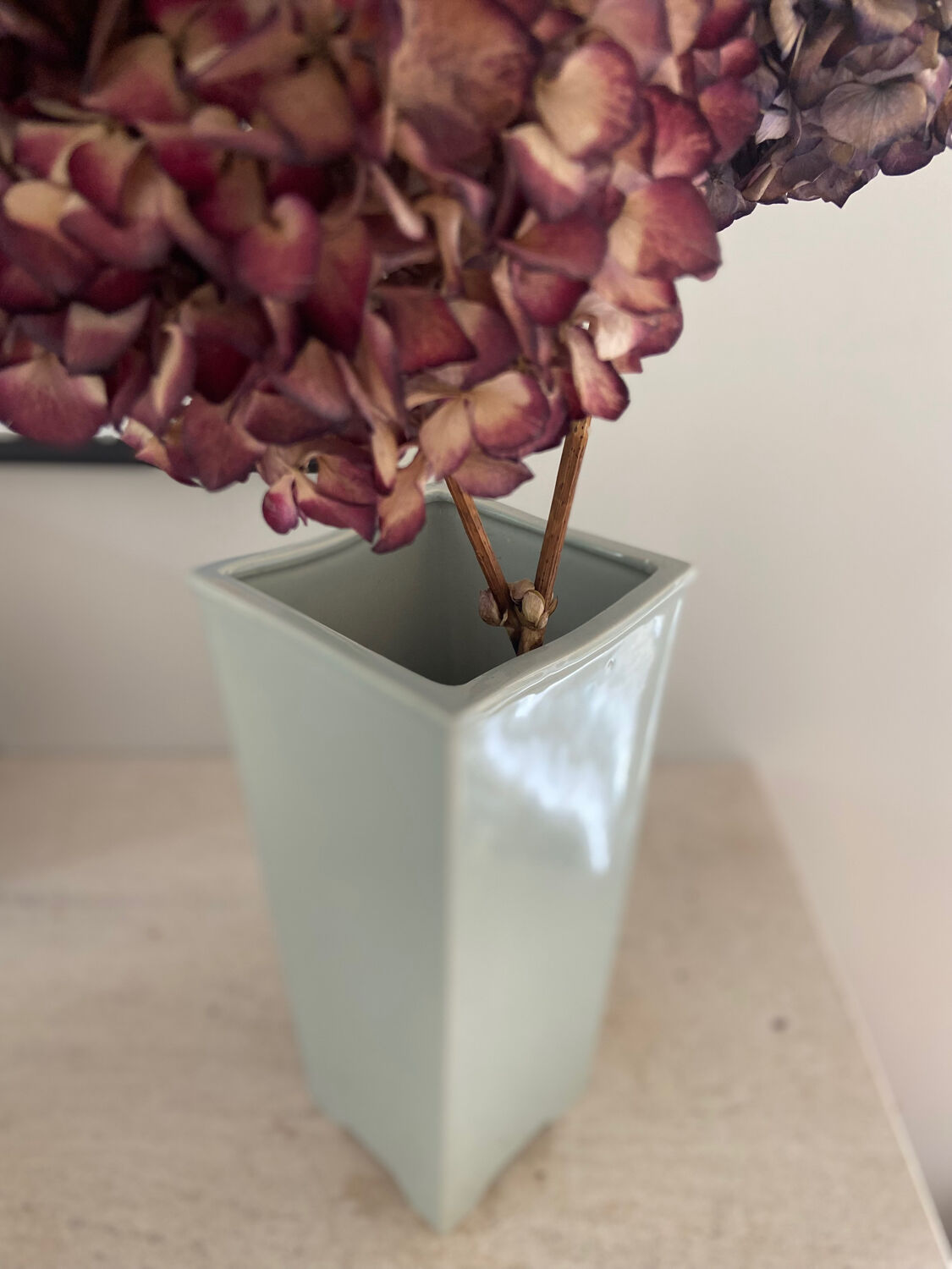 Vase en céramique sauge