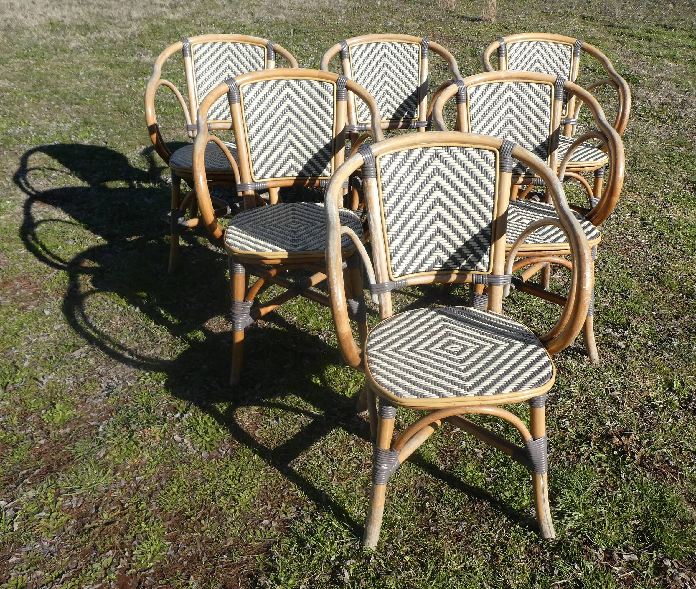 Lot de 6 fauteuils bistrot de terrasse en rotin type "parisienne"