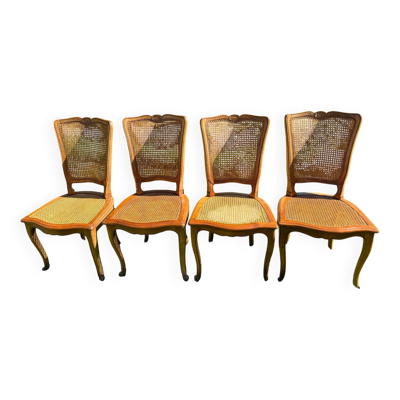 4 chaises cannées en merisier – Style Louis XV