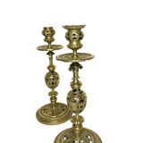 Pair of bronze torches chiseled with foliage, 19th century