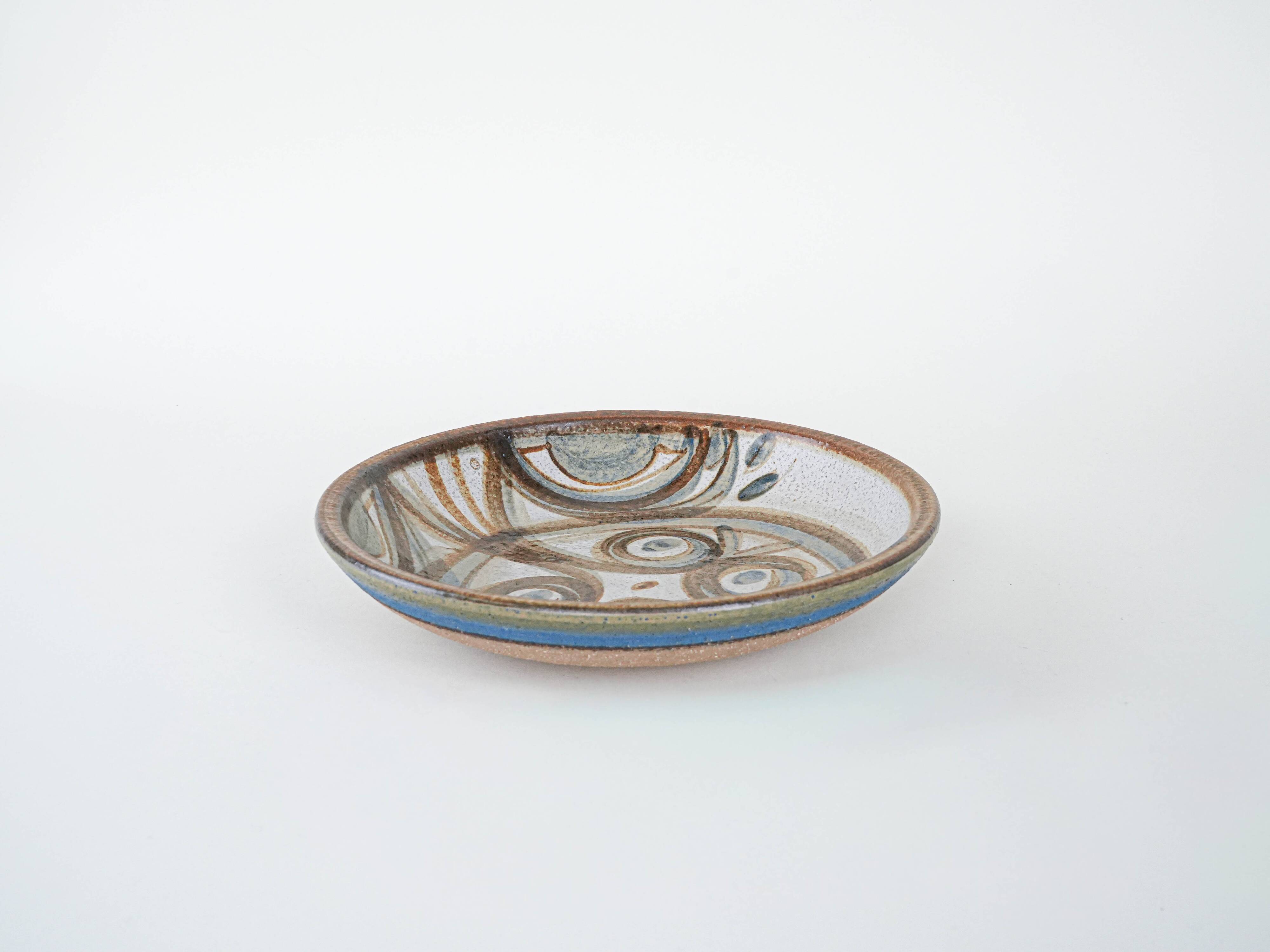 Plat en céramique, design danois, années 1960, designers : N. Backhausen & P. Brandb.