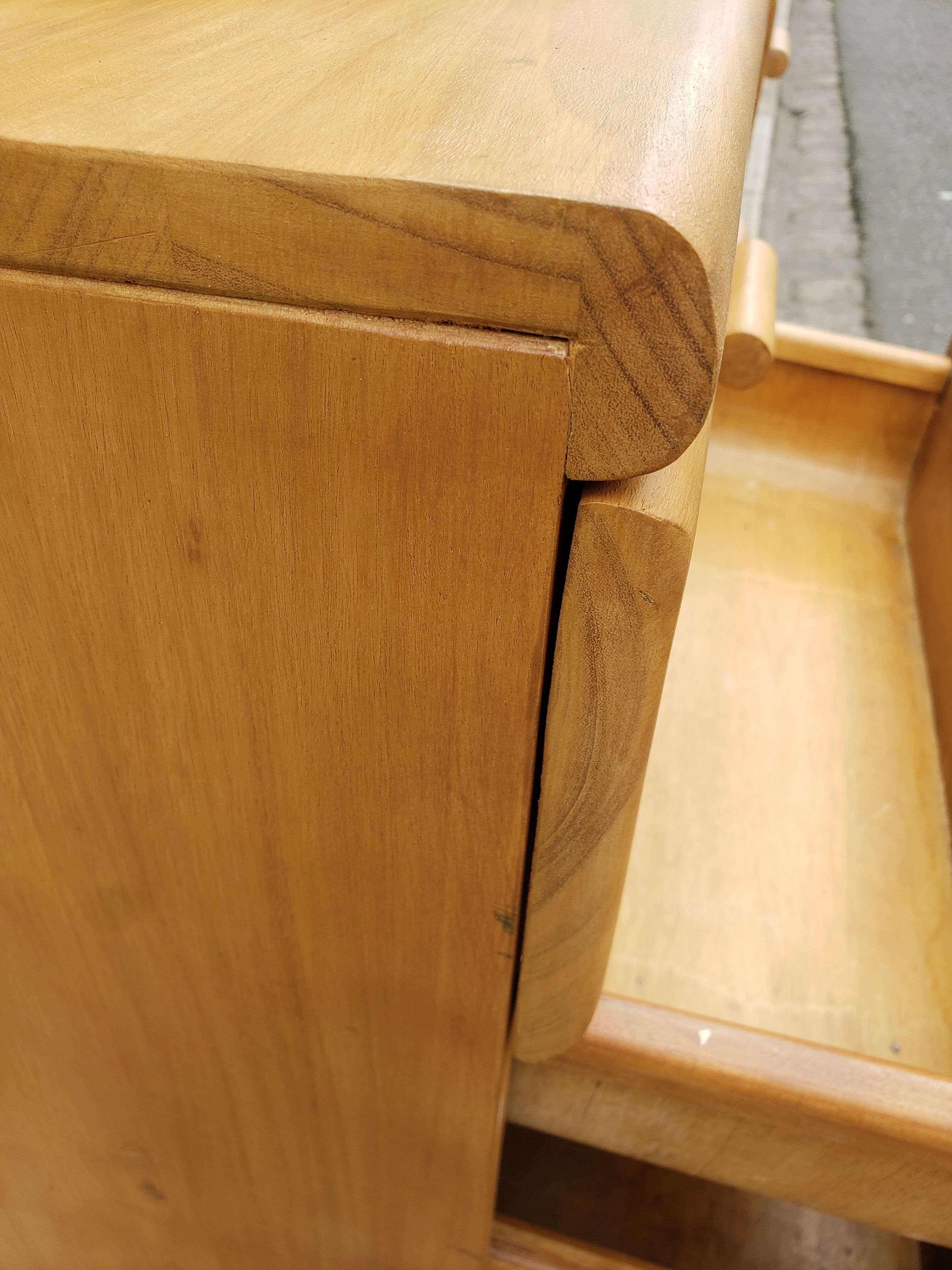 Drawer cabinet or van beuren design dresser