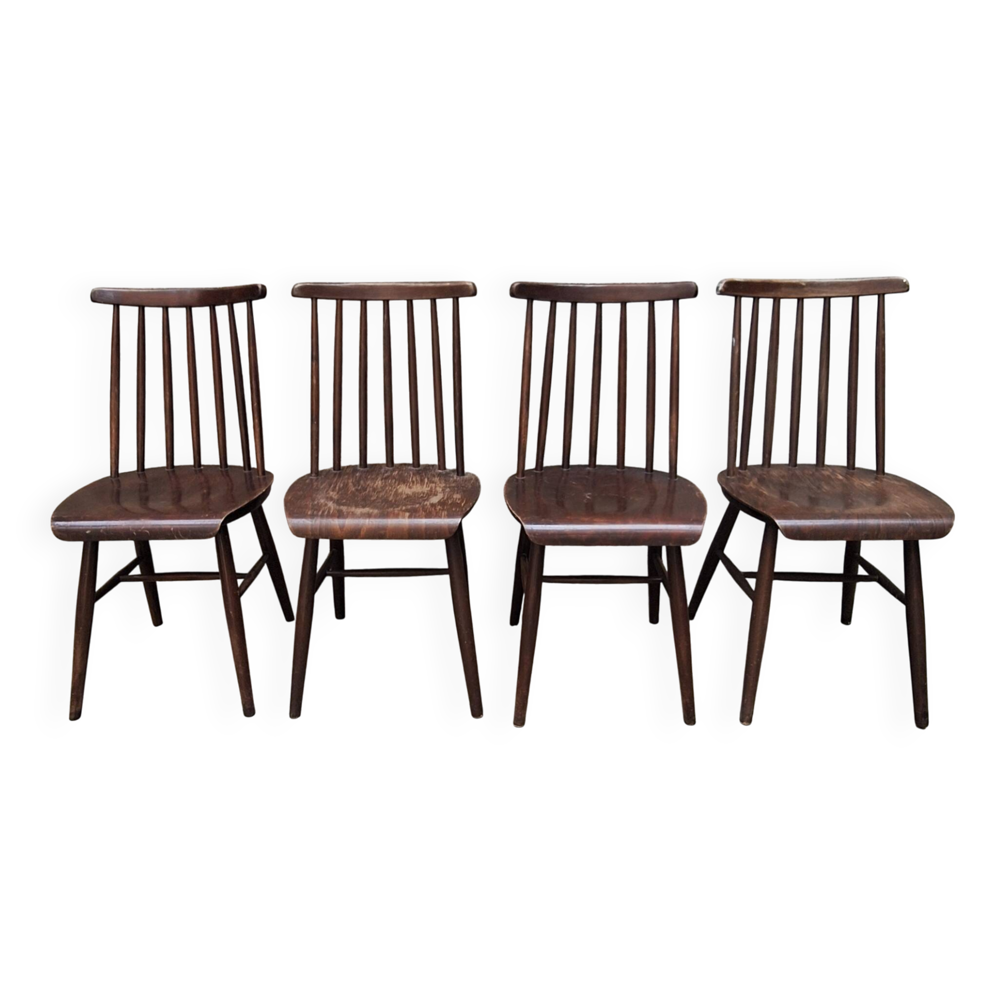 Set of 4 wooden slatted chairs in Scandinavian style