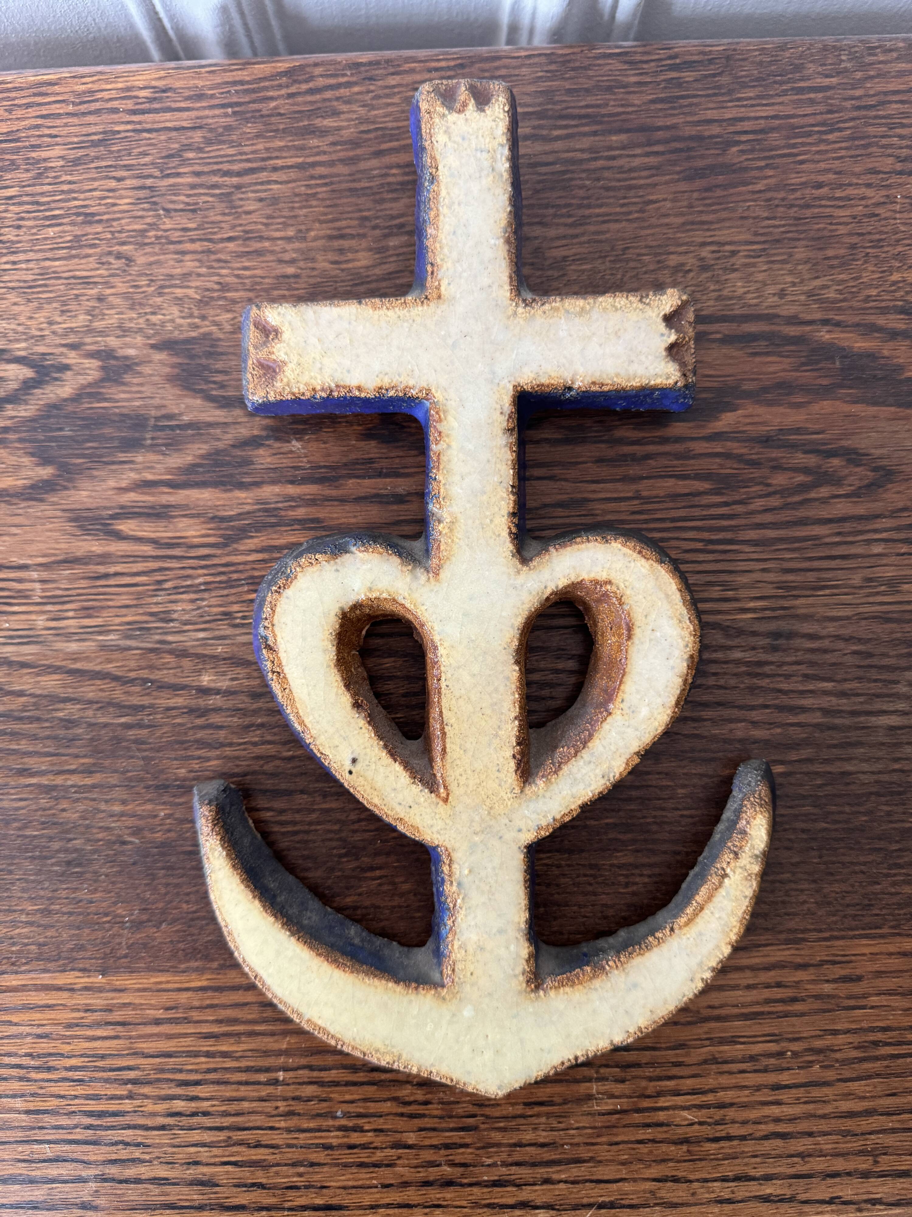 Camargue cross in ceramic by the Argonauts, Vallauris, 1960