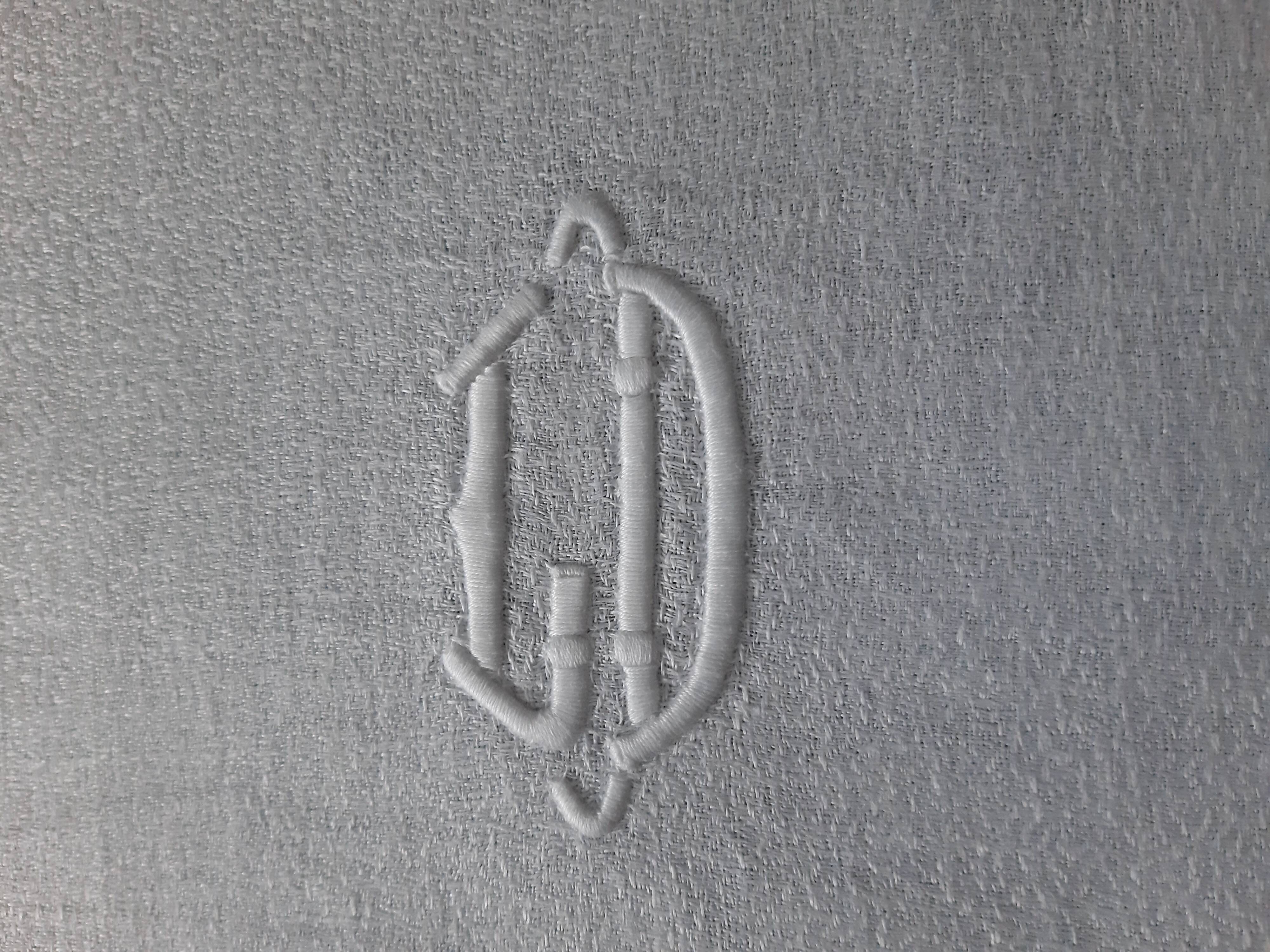 Set of 6 CD embroidered towels