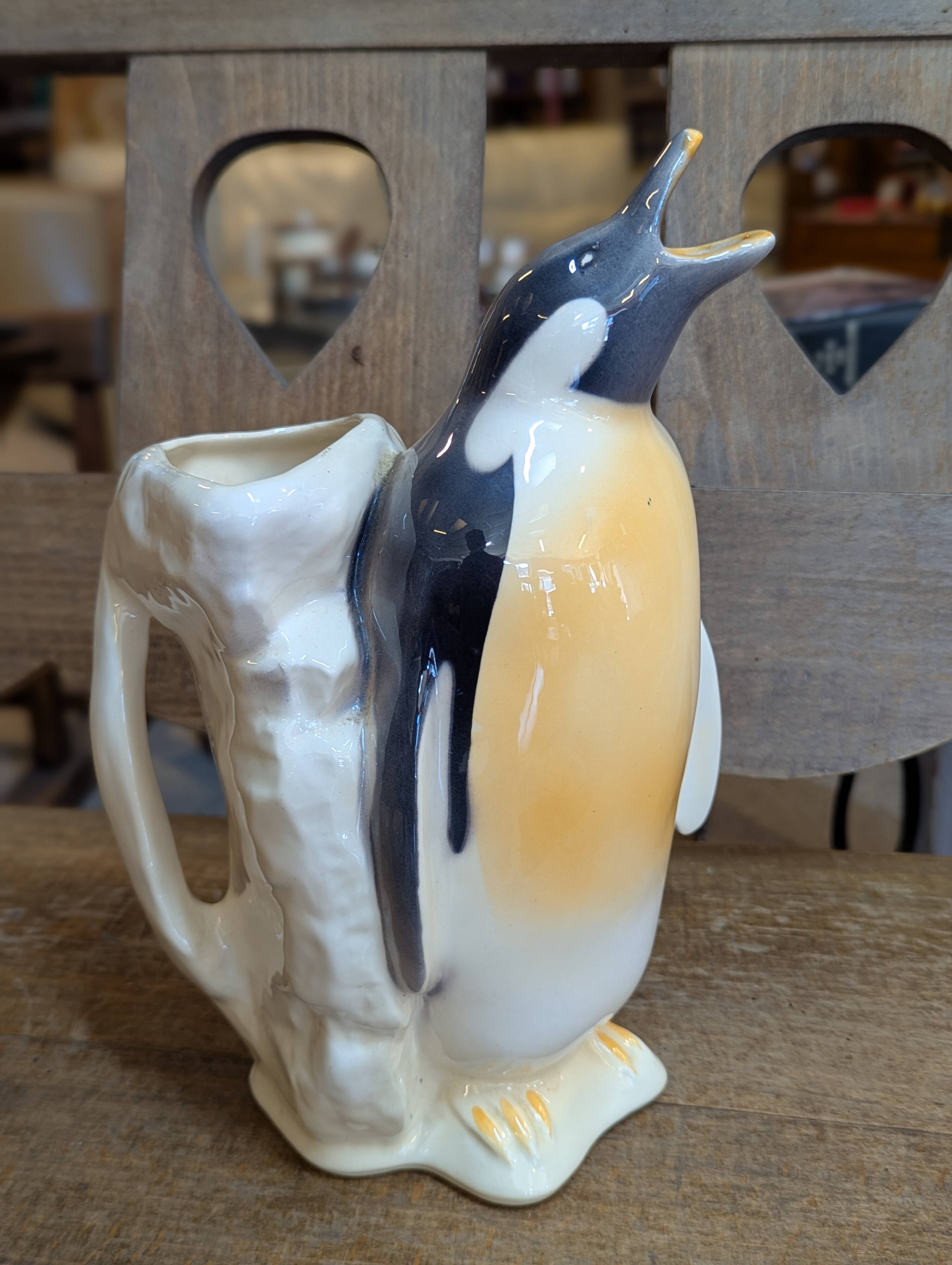 Pichet vintage pingouin barbotine