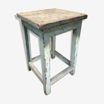 OLD STOOL, PATINATED WOOD PLANT DOOR, LOFT DECORATION, WORKSHOP, CHIC COUNTRYSIDE