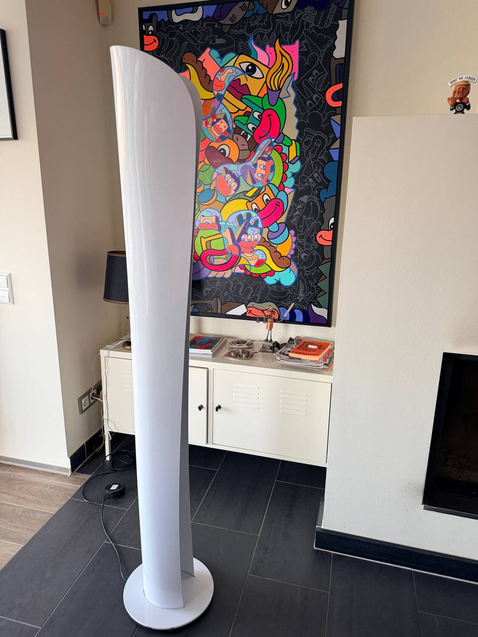 Lampadaire design Cadmo par Artemide – design Karim Rashid
