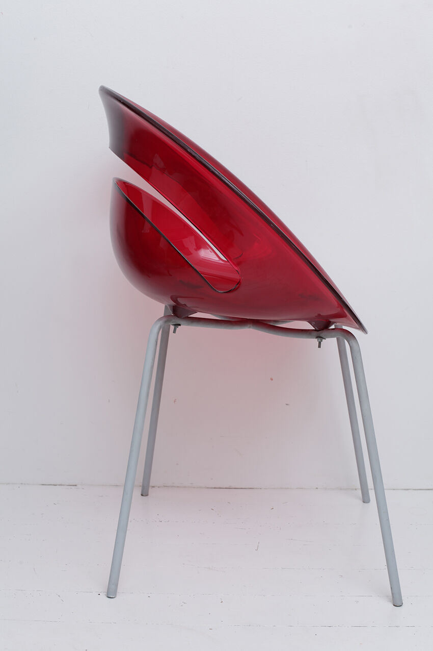Fauteuil vintage pléxi rouge Arik Levy 1979