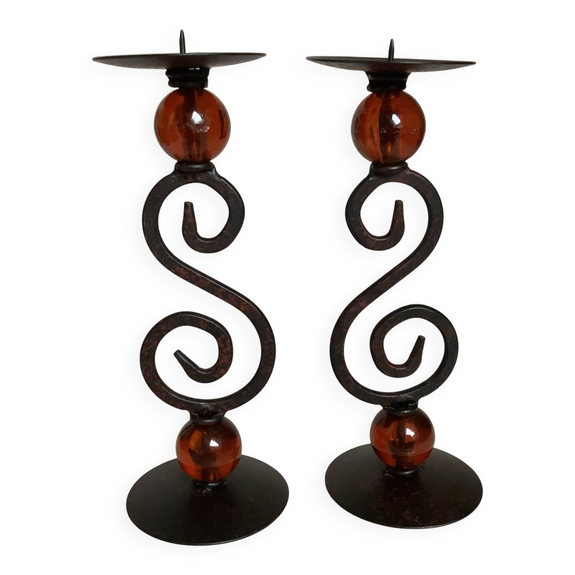 Pair of spiral candlesticks and beads