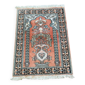 Tapis persan Turc Fait Main en Soie Végétale (Bazaar 54 Istanbul) – 90x65 c