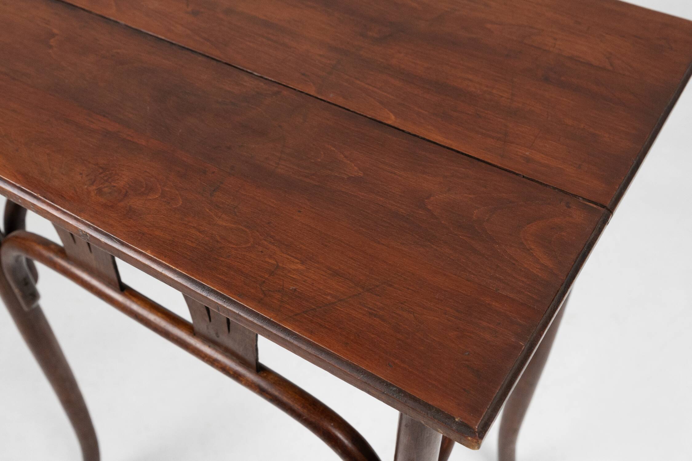J. & J. Kohn art nouveau side table in bentwood, Austria ca. 1910