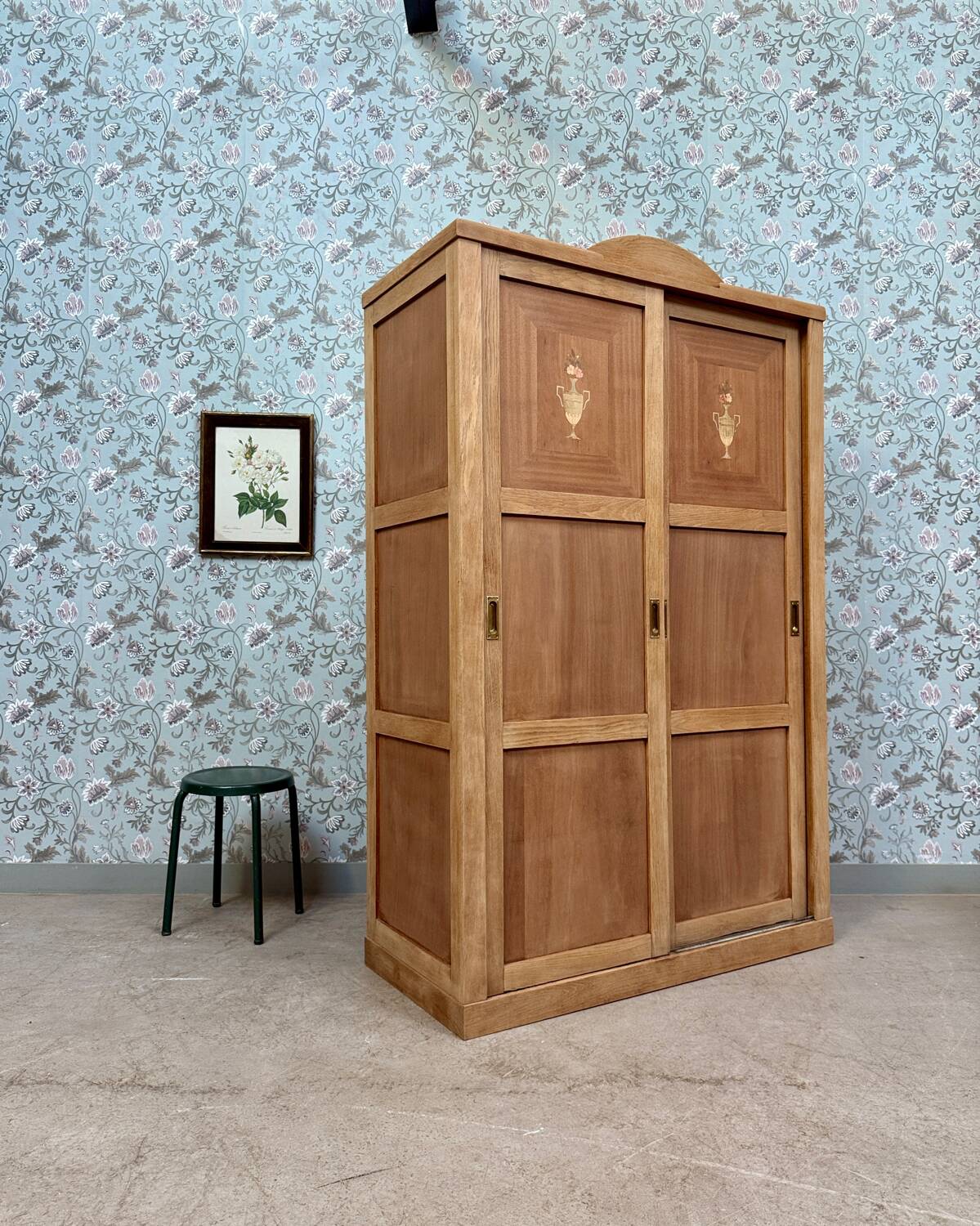 Large Art Deco wardrobe with sliding doors (renovated)