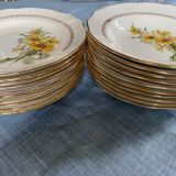 Lot of plates flat and hollow 10-10. "Margurites" by Gien. 1960s-70s.