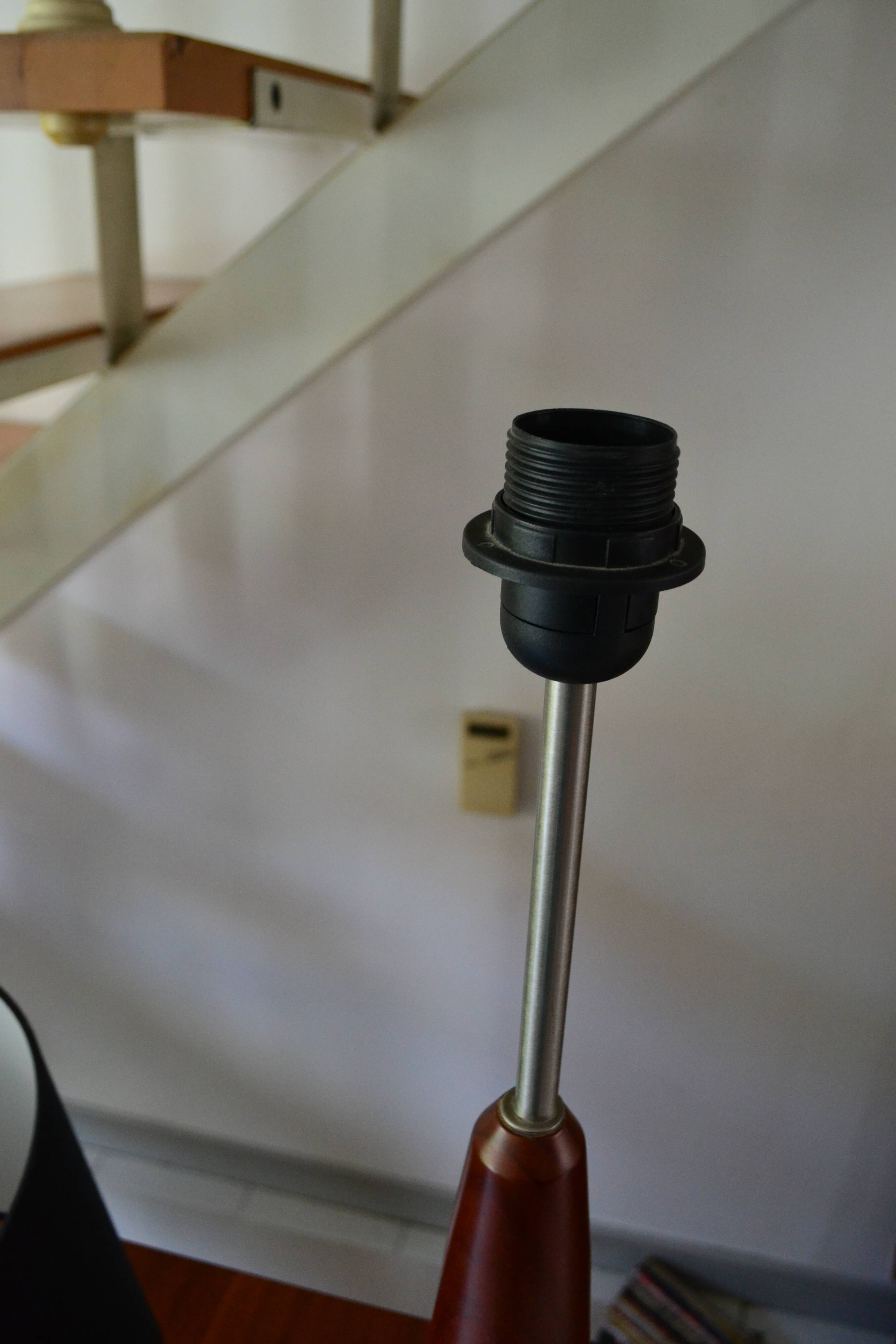 Lampe de table scandinave en teck, années 60