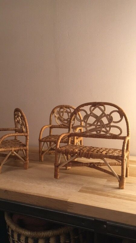 Mobilier poupée vintage