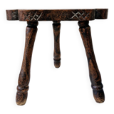 Rare Tabouret De Traite Ancien Tripode Bois Massif Sculpté Art Populaire